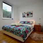 Apartamento Amazing Luxury 200 M From The