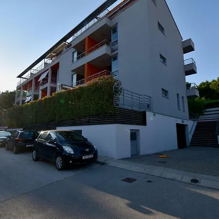 Amazing Luxury 200 M From The Póla
